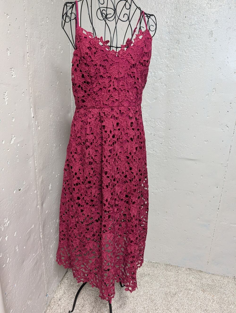 ASTR The Label Berry Guipure Lace Midi Dress XL Romantic